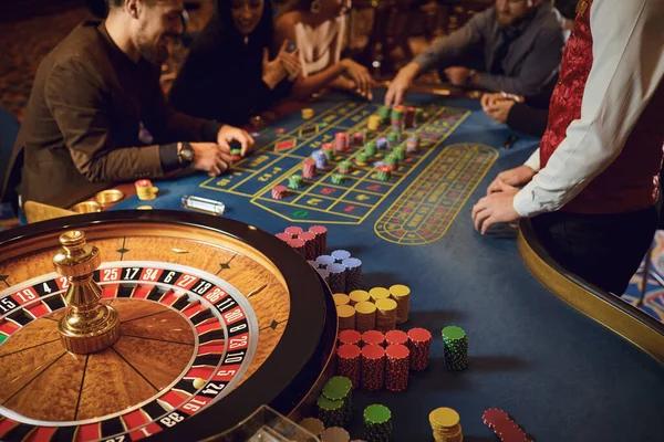 The Influence of Music and Sound Effects in Enhancing the Online Casino Experience